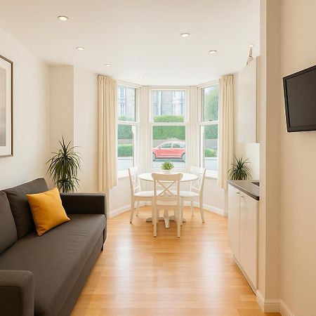 Bute Park Apartment W/ Heating + Private Bathroom Cardiff Bagian luar foto