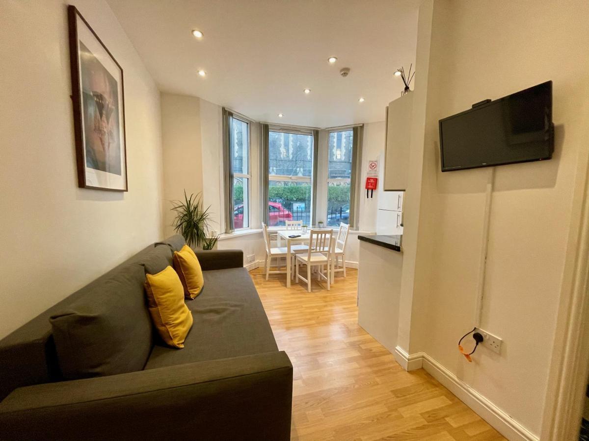 Bute Park Apartment W/ Heating + Private Bathroom Cardiff Bagian luar foto