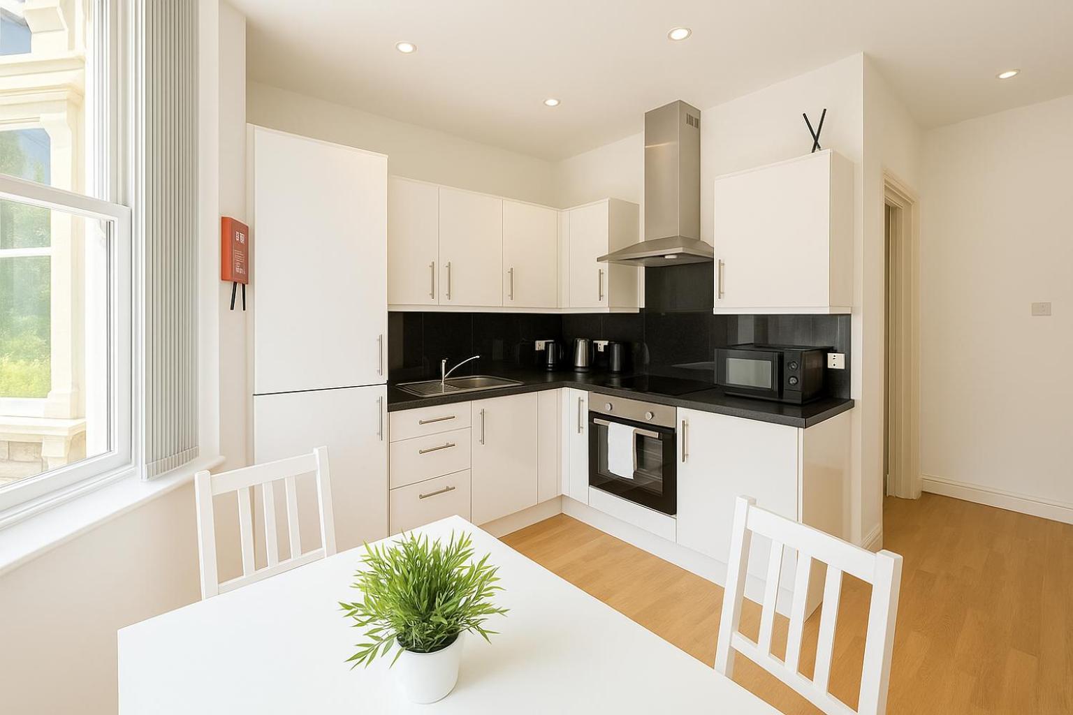 Bute Park Apartment W/ Heating + Private Bathroom Cardiff Bagian luar foto